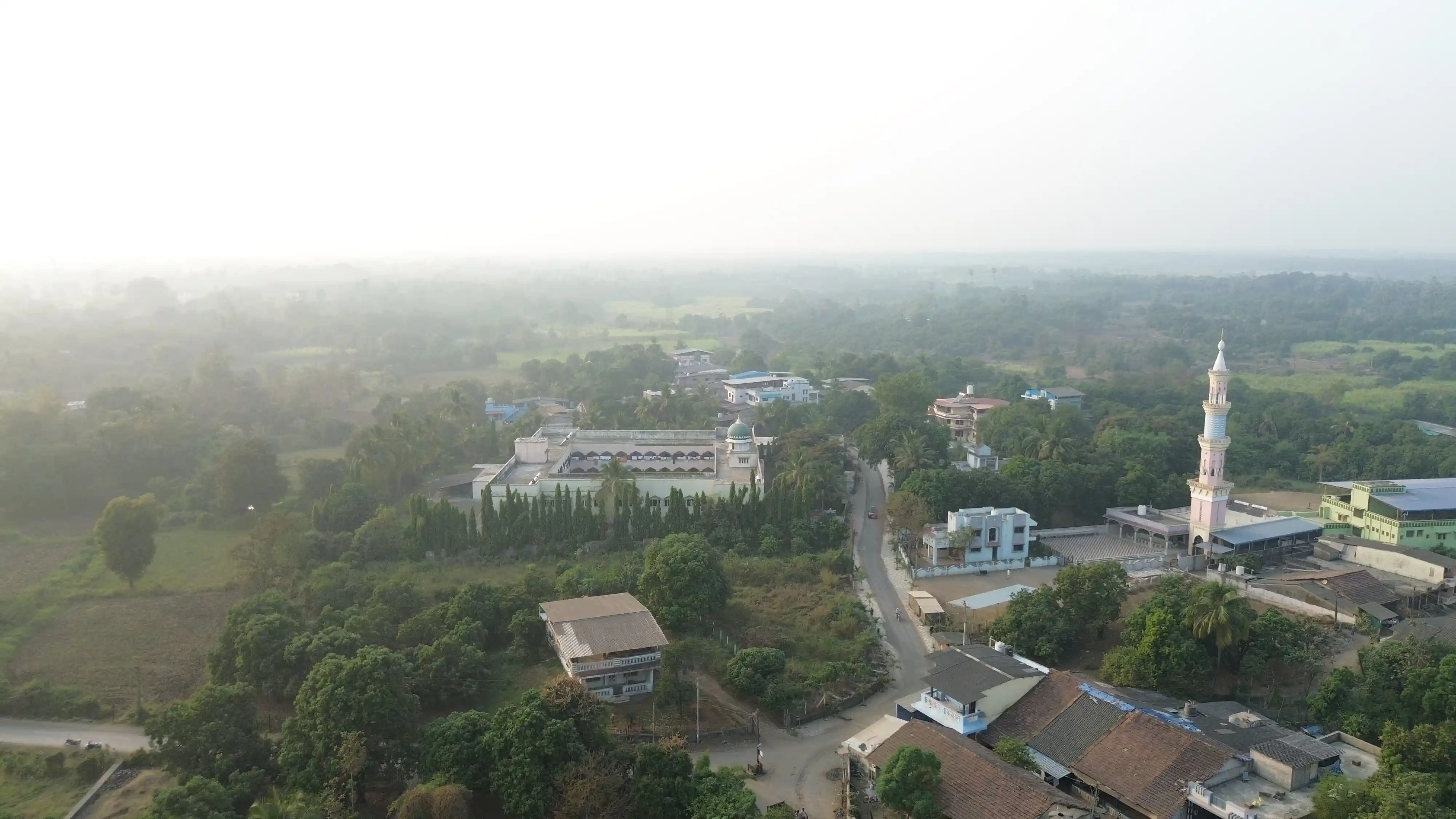 Darul_Uloom_Jamiyah_Aisha_Siddiqa_Banat_And_Darul_Uloom_Yatama_Walmasakeen_Jogwad - Jogwad Village