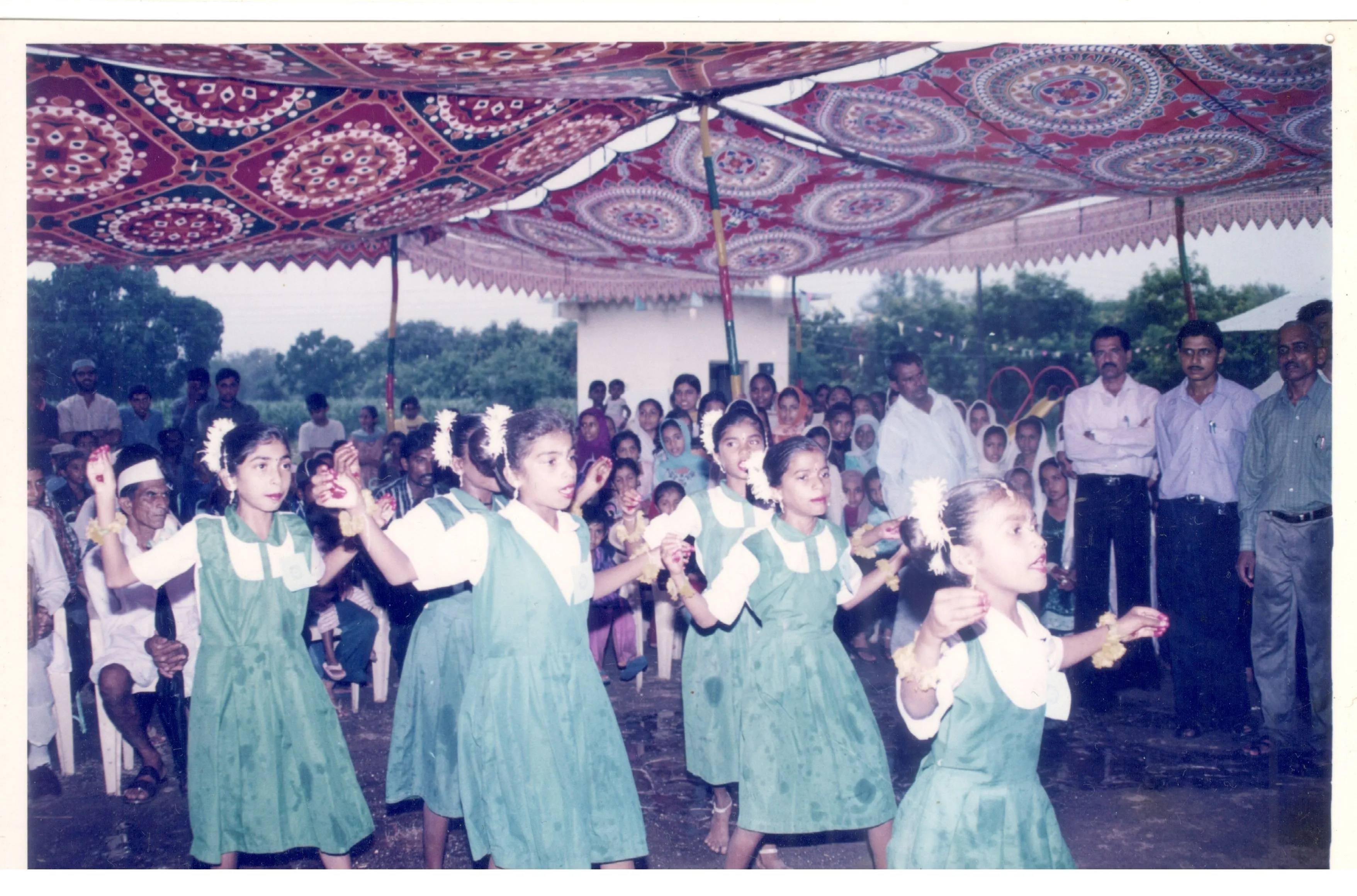 Old Memories of Jogwad Main Primary School (2003–2004) - A nostalgic collection of photographs from Jogwad Main Primary School, captured around 2003–2004, reflecting the cherished moments of our childhood.